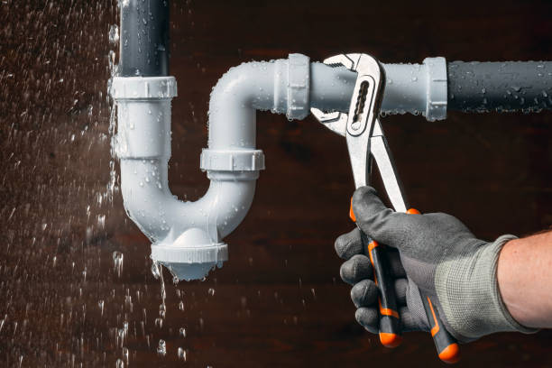 Professional Drain Cleaning technician working in Milford, IL